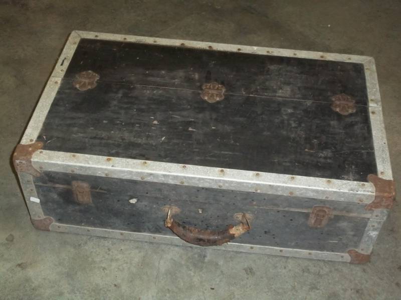 lot 121 image: Wood chest with secret compartment