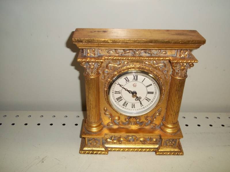 lot 123 image: Clock