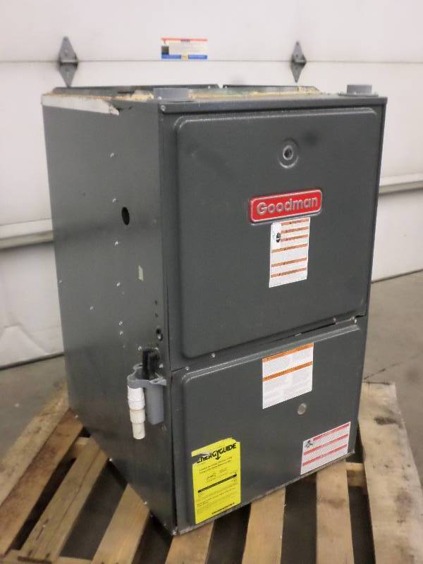 lot 4 image: Goodman 115Volt Single Phase Gas Fu...