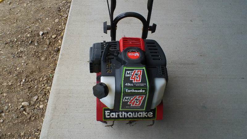 Earthquake tiller