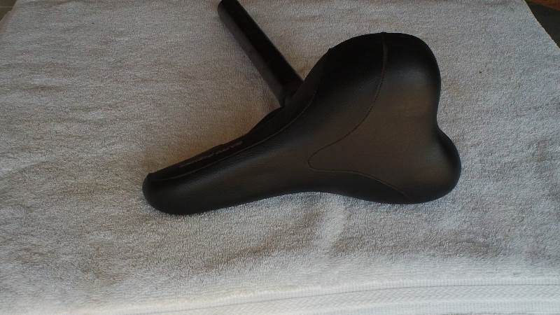 Bicycle seat