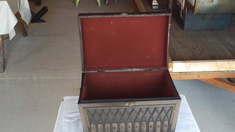 Wood box