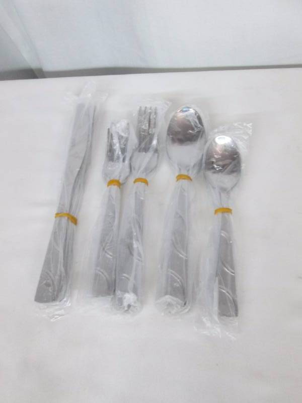 Corelle Coordinates Darcy Frost 20-pc. Flatware Set
