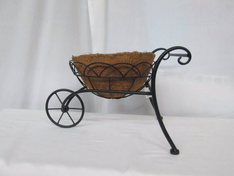 17.5 Wheelbarrow Planter