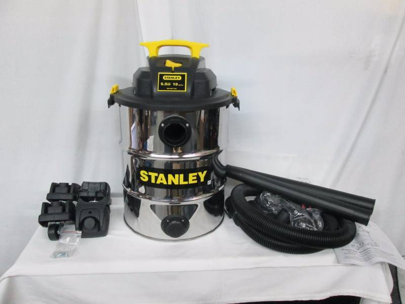 Stanley 10-Gallon WetDry Shop Vac