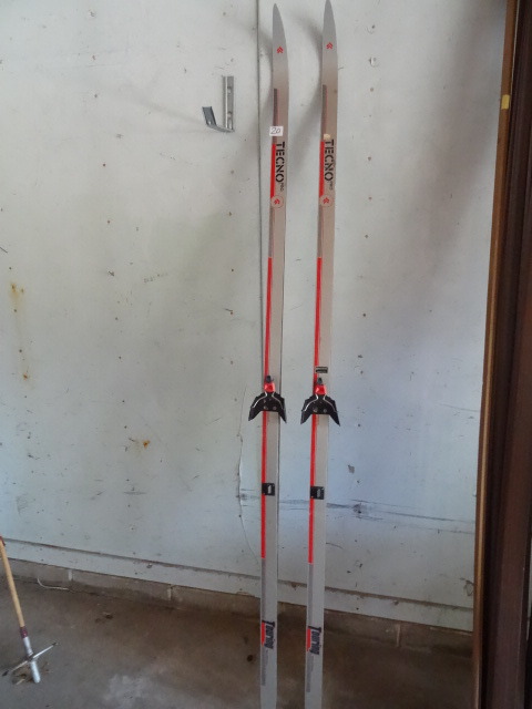 Touring Skis