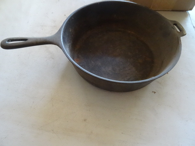 Cast Iron Chicken Fryer