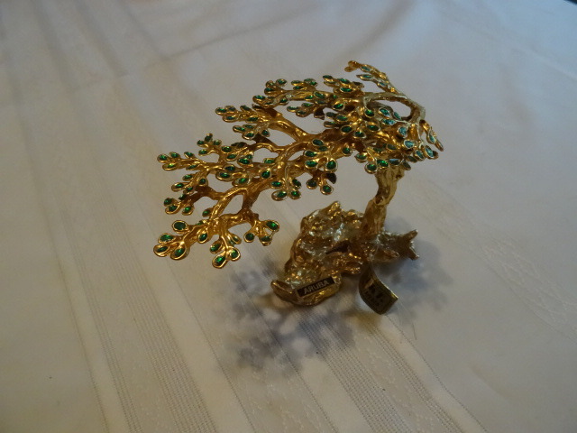 Gold Layered Tree