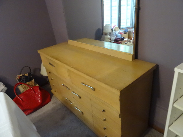 Dresser