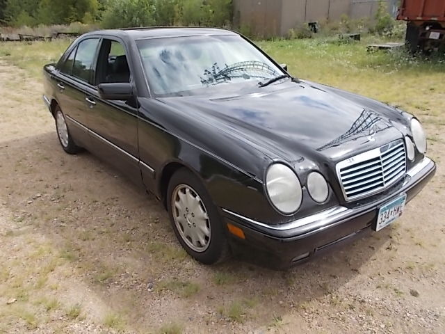 1999 Mercedes E300