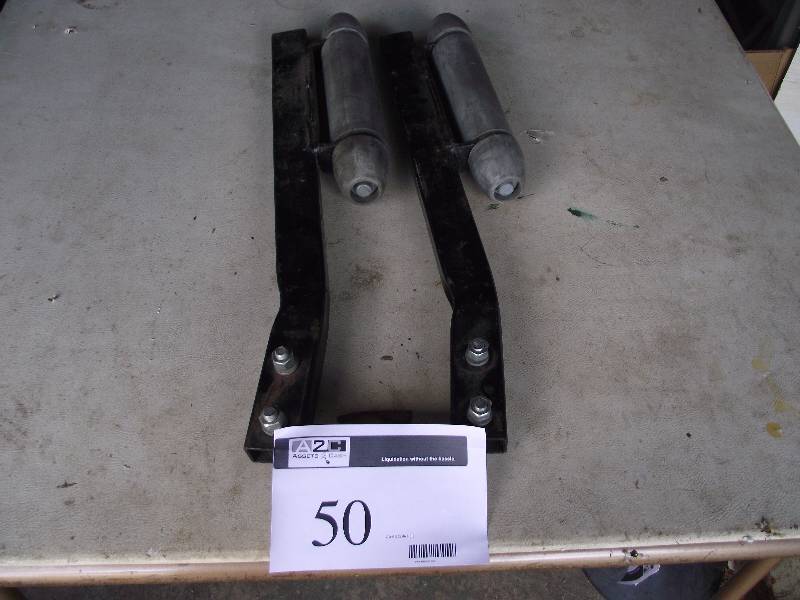 lot 50 image: Boat guide-ons for trailer