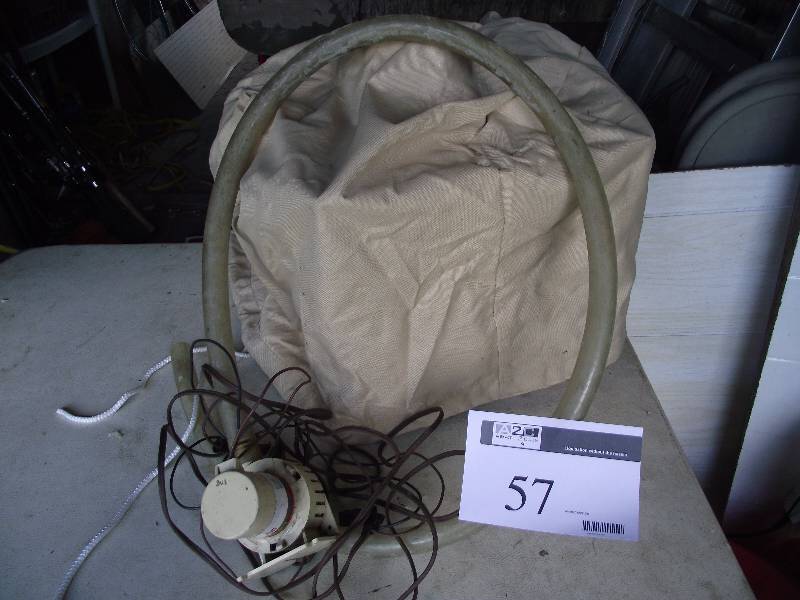 lot 57 image: Portable 12 volt bilge pump