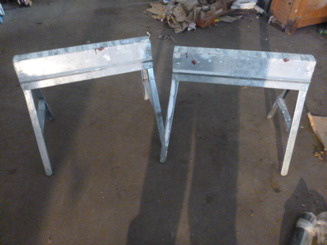 lot 65 image: 2 Folding Saw Horses