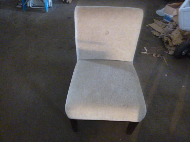 lot 84 image: Living Chair