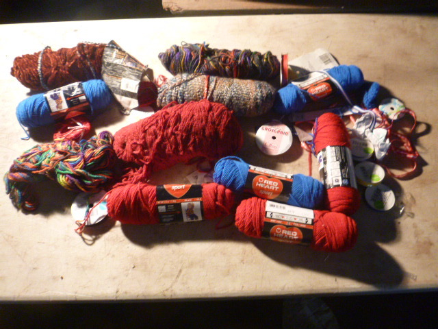 lot 94 image: Lot of Miscellaneous Yarn