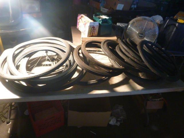 lot 151 image: Miscellaneous Bicycle Tires and Rims