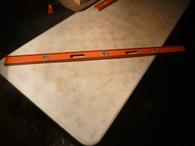 lot 173 image: Aluminum Level