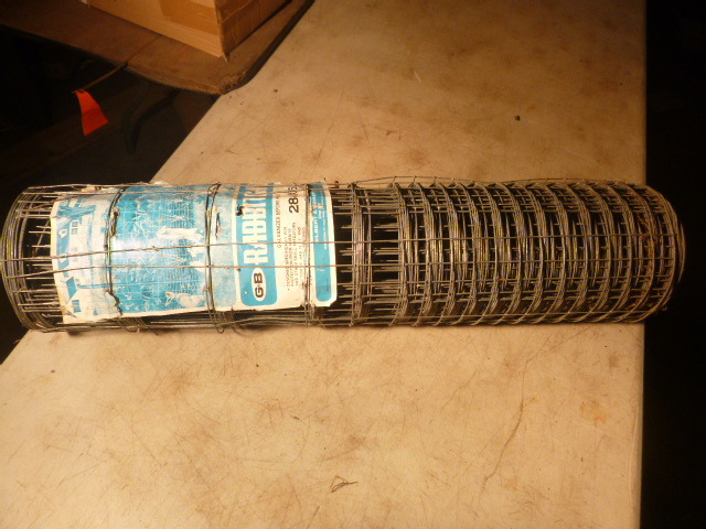 lot 175 image: Roll of Rabbit Guard Wire