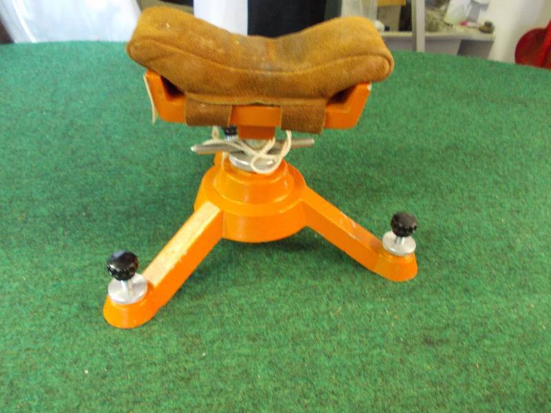 Hopps Shooting Stand