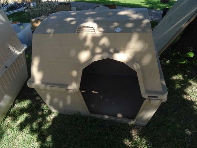 Dog House