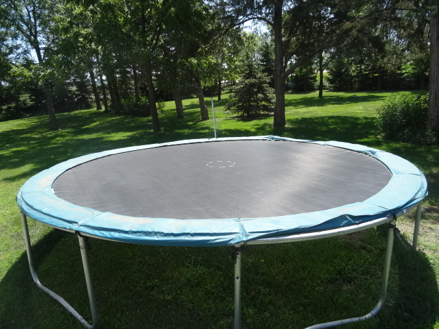 Trampoline