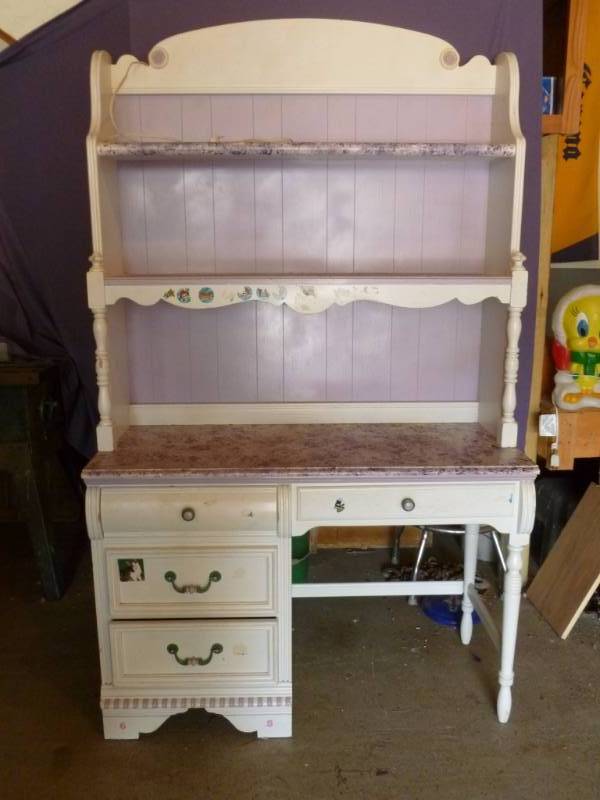 Two Piece Hutch