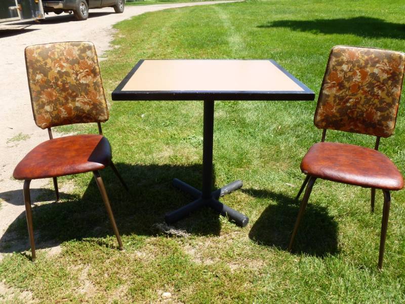 Bar Table Set