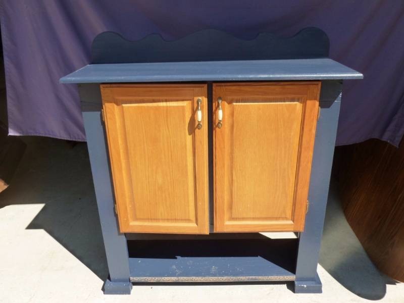 Wood Cabinet