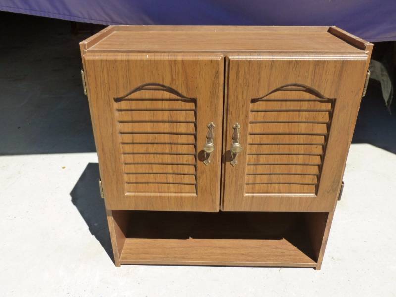 Wall Cabinet