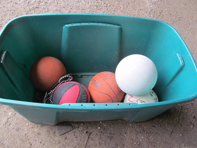 balls