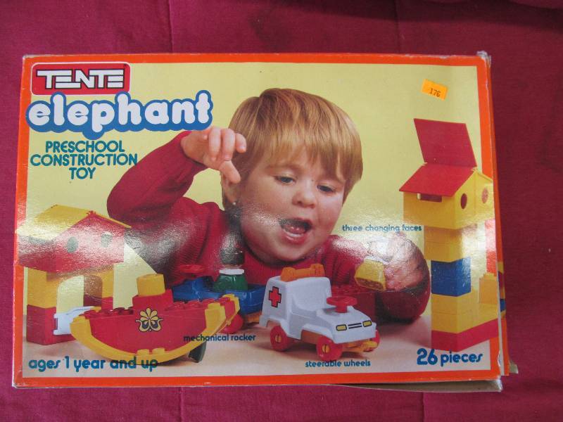 Elephant toy