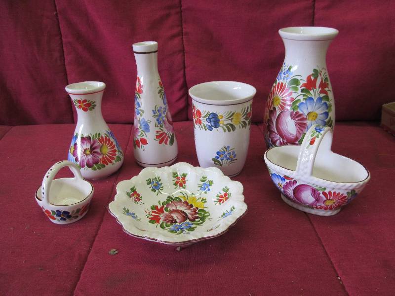 vases, baskets