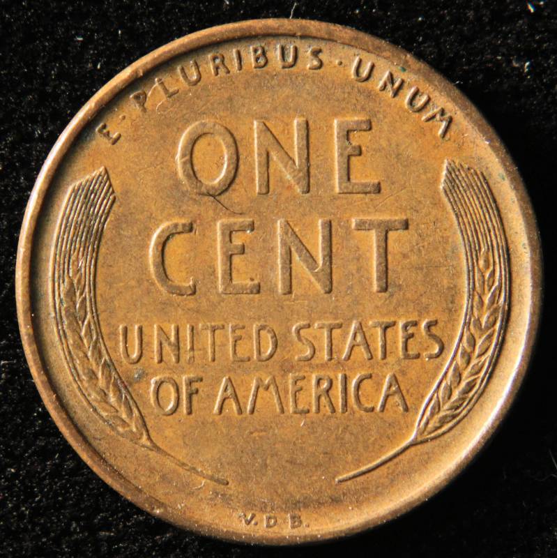 lot 3 image: 1909 VDB LINCOLN WHEAT CENT XF