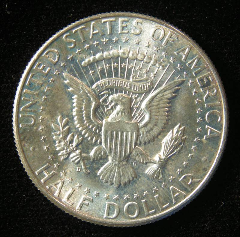 lot 14 image: 1964 D KENNEDY SILVER HALF DOLLAR AU
