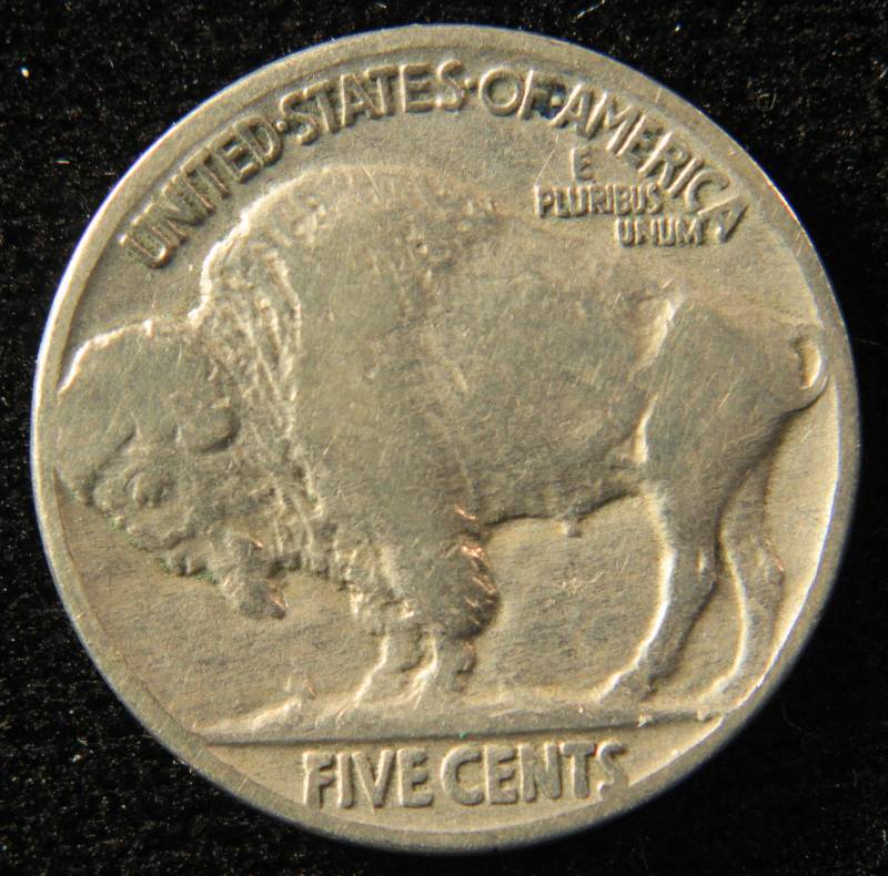 lot 26 image: 1929 BUFFALO NICKEL