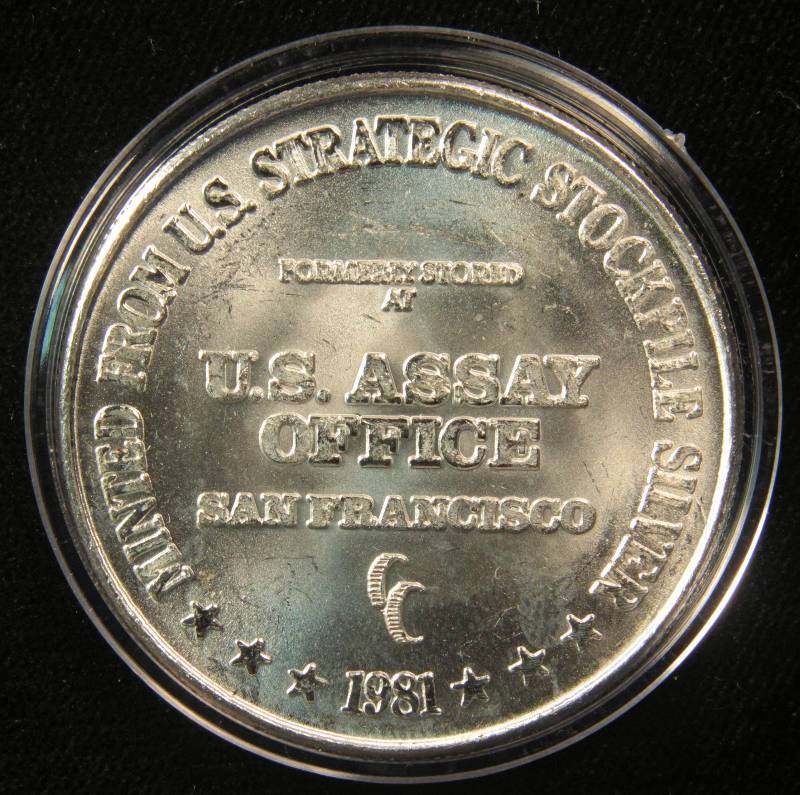 lot 34 image: PRE AMERICAN SILVER EAGLE 1 TROY OZ. .999 FINE SILVER ROUND MINTED FROM STRATEGIC STOCKPILE OF SILVER STORED AT US ASSAY OFFICE SAN FRANCISCO 1981