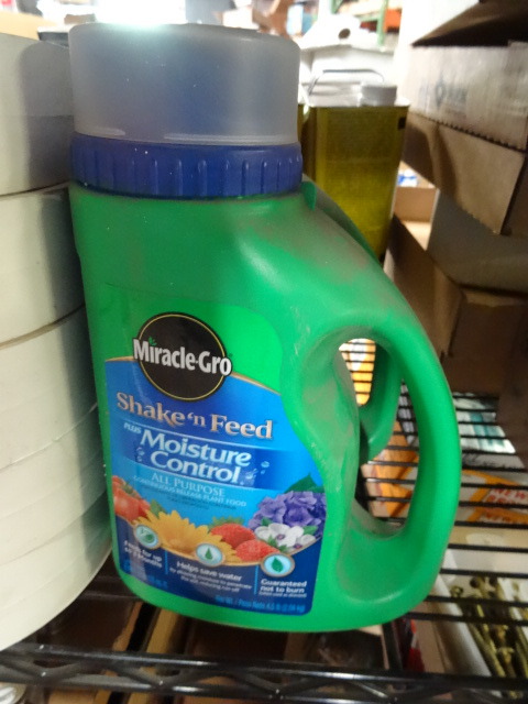 New bottle of miracle-gro brand sha...