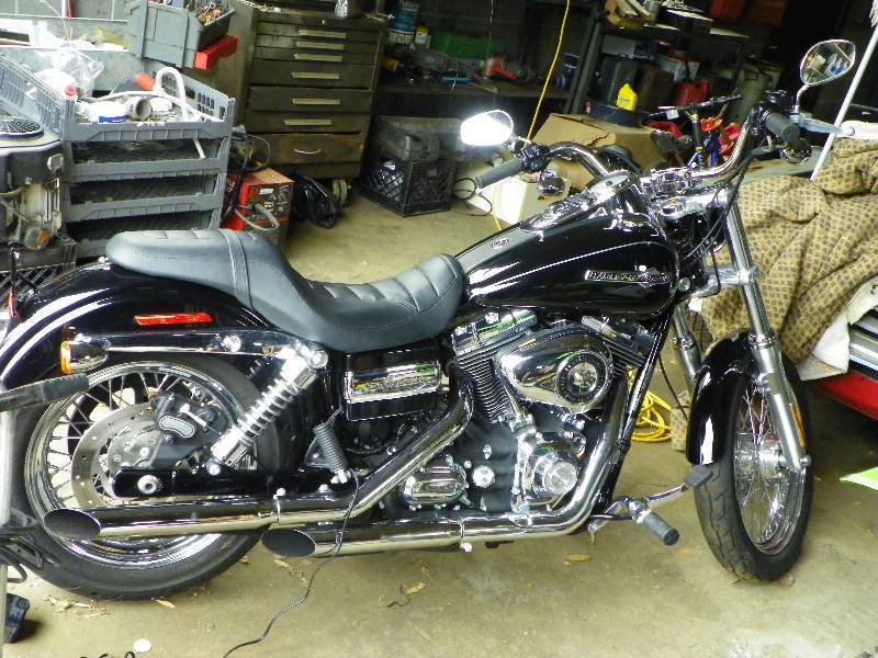 2011 Harley Davidson Dyna Less then 900 miles