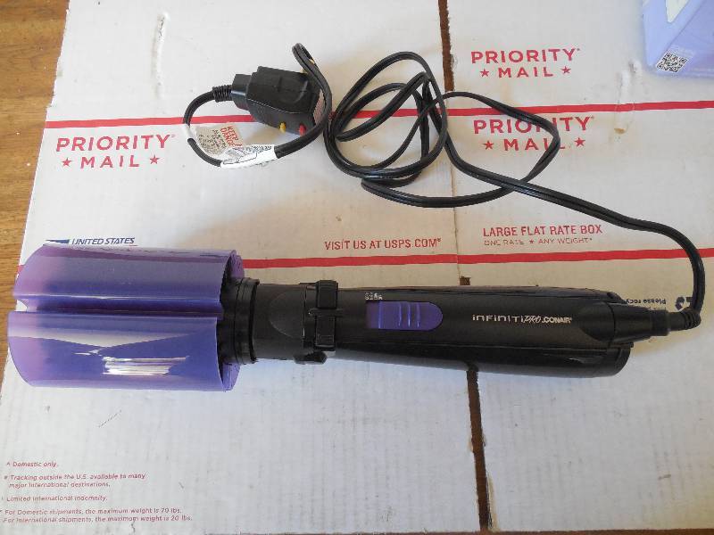 lot 9 image: Conair - Infiniti Pro Spin Air Brush - Black
