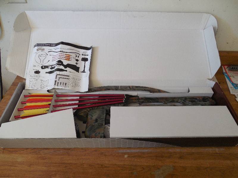 lot 34 image: Jaguar Camo 175-Lb. Rifle Crossbow