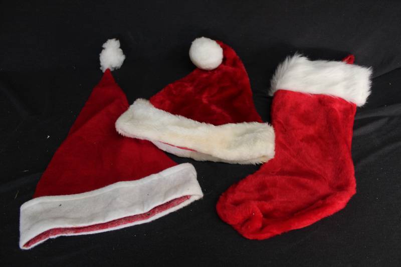 lot 21 image: Santa Hats and Stocking