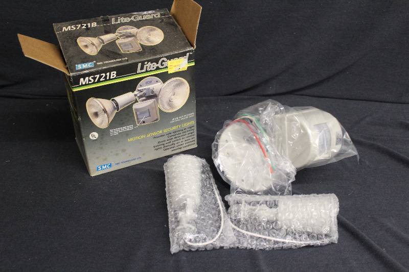 lot 47 image: Motion Detector Security Light