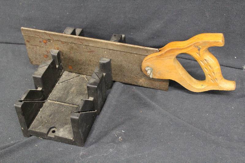 lot 82 image: Miter Box