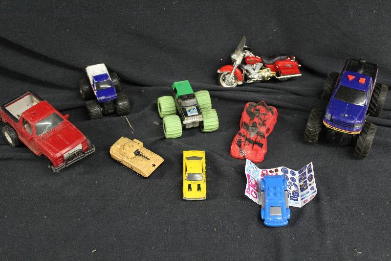 lot 91 image: Toy Cars