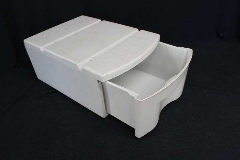 lot 104 image: Storage Drawer