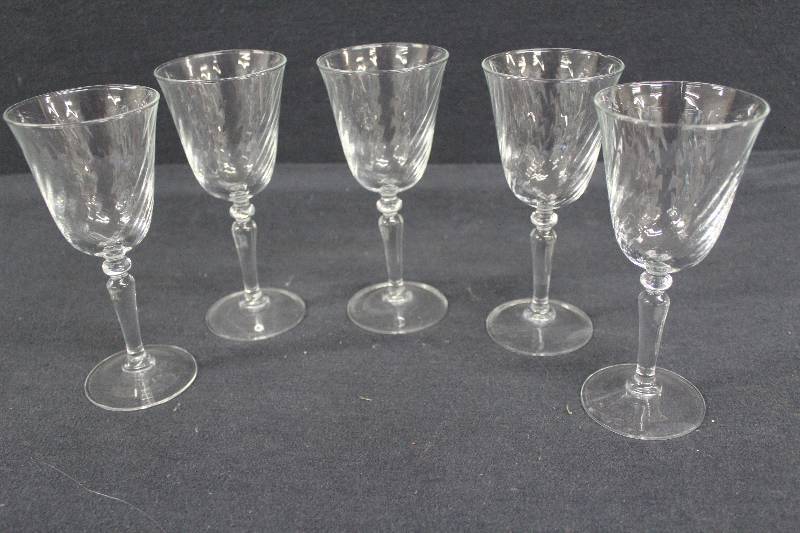 lot 127 image: Wine Glasses