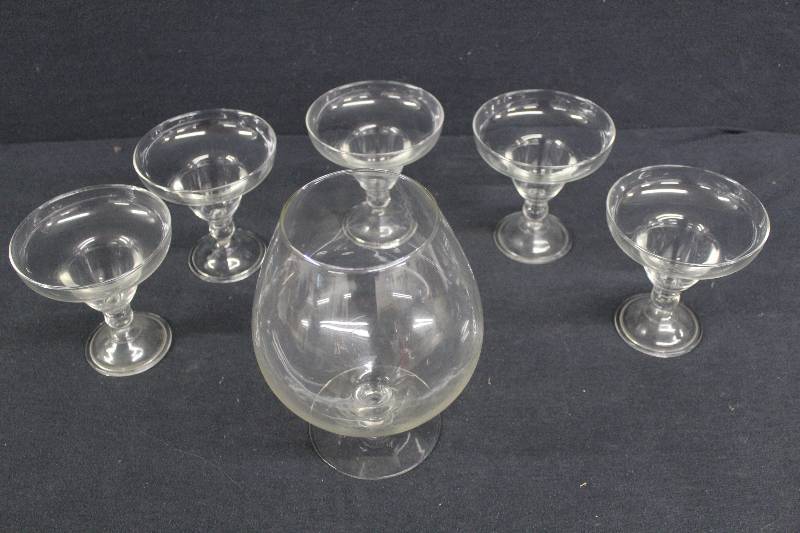 lot 129 image: Margarita Glasses