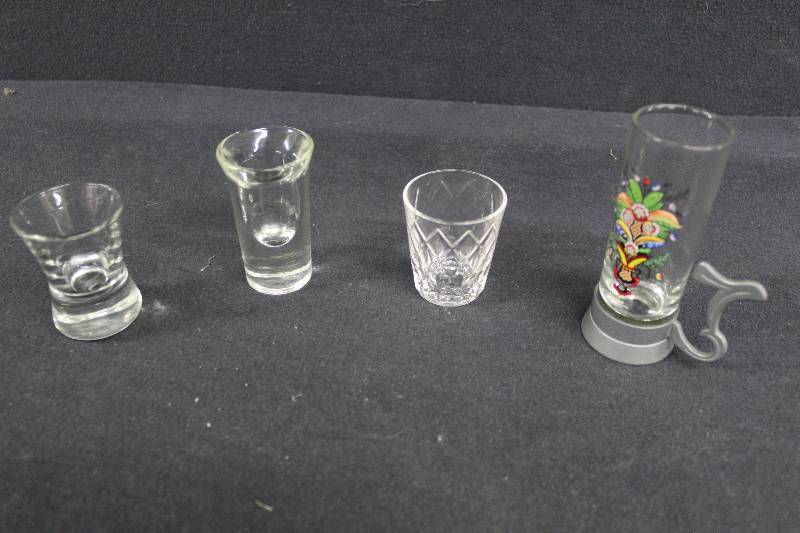 lot 137 image: Shot glasses