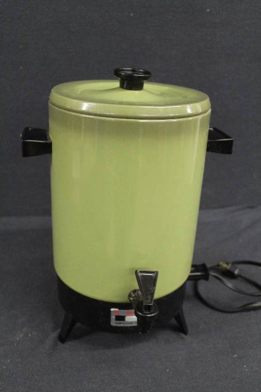 lot 143 image: Coffee Maker