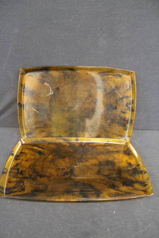 lot 174 image: TV Trays